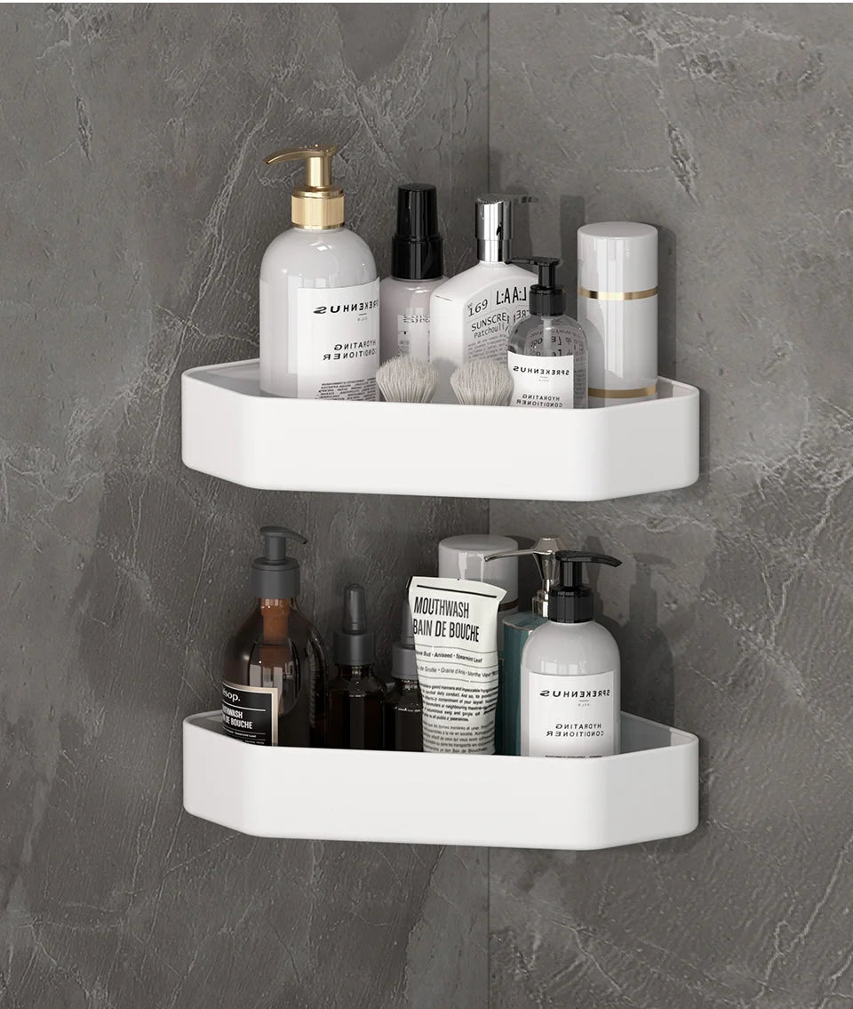 Etagere d'angle de toilette